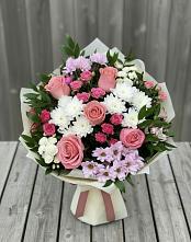 Букет цветов из:  Альстромерии, Гвоздики, Розы и Хризантемы в Шыгырдан