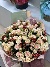 Букет цветов из:  Розы #REPLACE_PRED# Шыгырдан