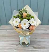 Букет цветов из:  Герберы, Розы и Хризантемы в Шыгырдан