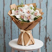 Букет цветов из:  Орхидеи и Розы #REPLACE_PRED# Шыгырдан