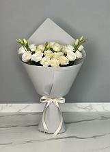 Букет цветов из:  Розы и Лизиантусы в Шыгырдан